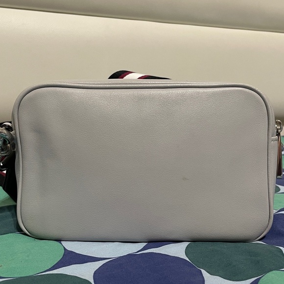 Marc Jacobs Grey Leather Camera Bag - Picture 3 of 15